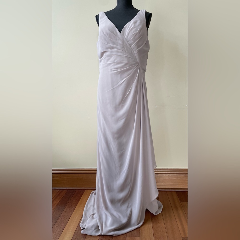 NWT - Blush Color Ruched Asymmetrical Gown with Sweetheart Neckline - Size 16. - Picture 2 of 13